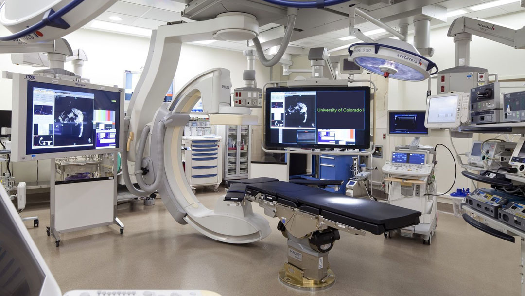 University of Colorado Hospital, Hybrid Operating Room - www.leoadaly.com